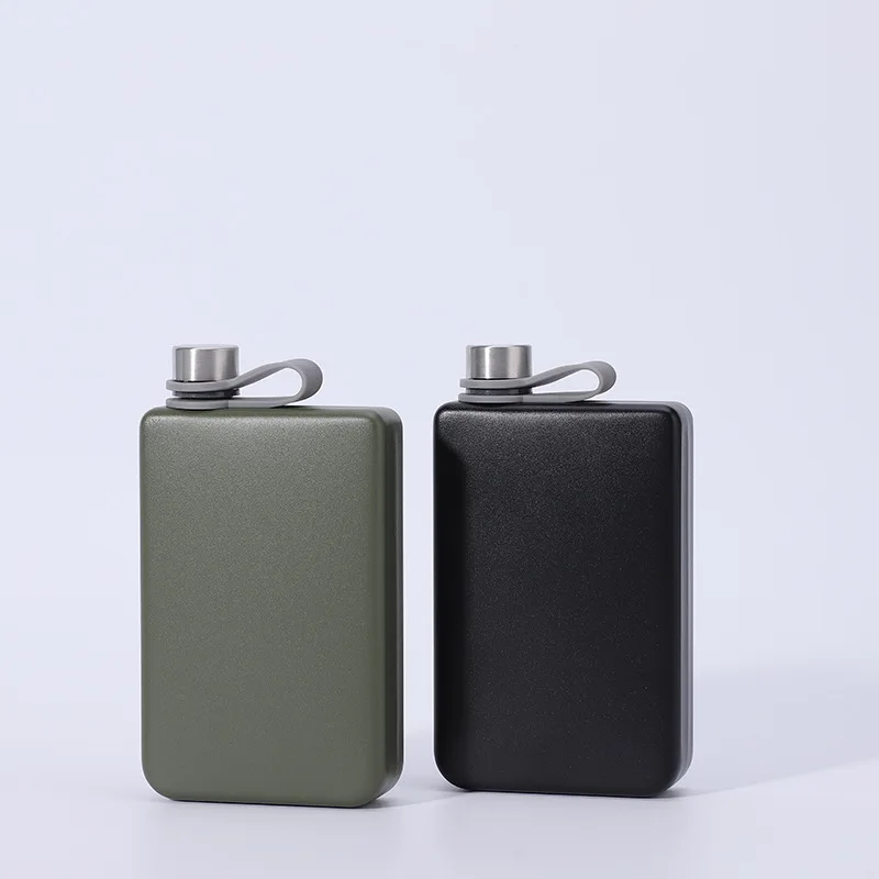 Whiskey Hip Flask Wijnkan 304  - Wine Beer And Spirits recensie en prijs